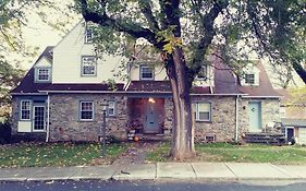 Sleepy Hollow Manor